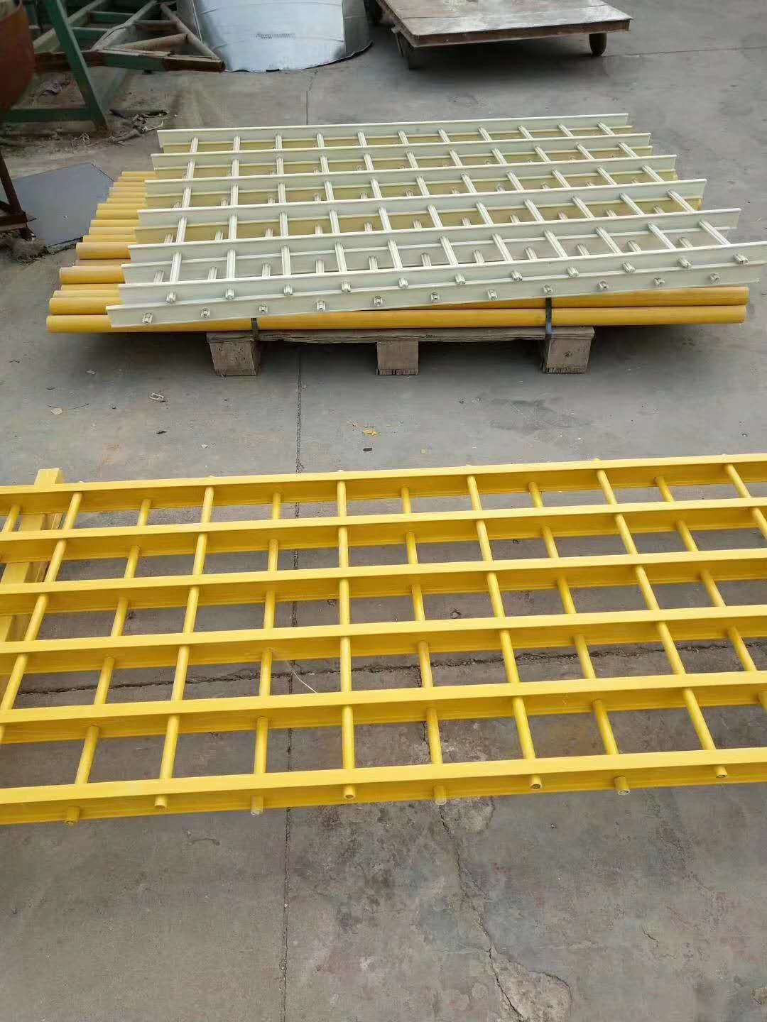 Grating Posts FRP pultruded profile - www.knightfrp.com